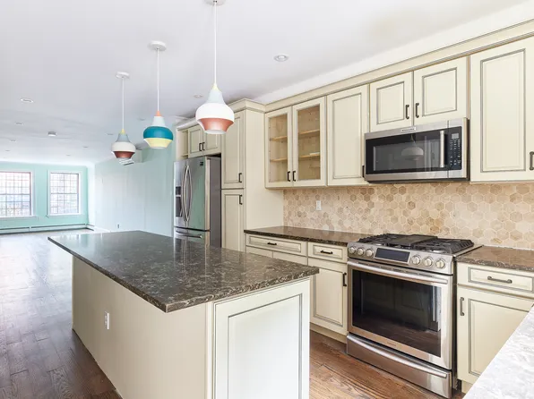 266 West 136th Street image 5 of 25