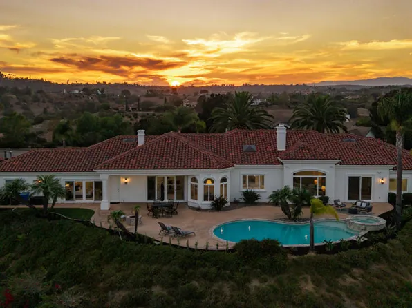 4284 Fallsbrae Rd, Fallbrook, CA 92028