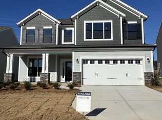 10112 Whitaker Pointe Dr, Huntersville, NC 28078