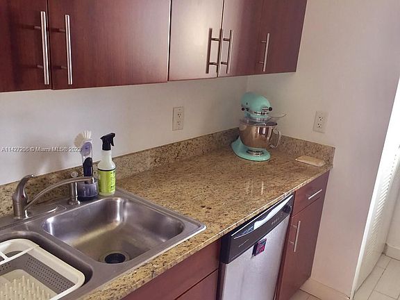 3rd image of 7406 NE 6th Ct #7406