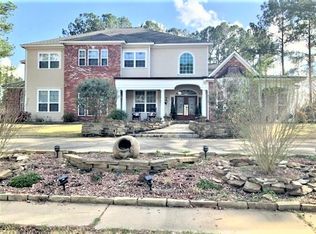 4 Club Dr, Natchez, MS 39120