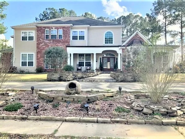 4 Club Dr, Natchez, MS 39120