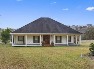 25250 McCarroll Rd, Springfield, LA 70462