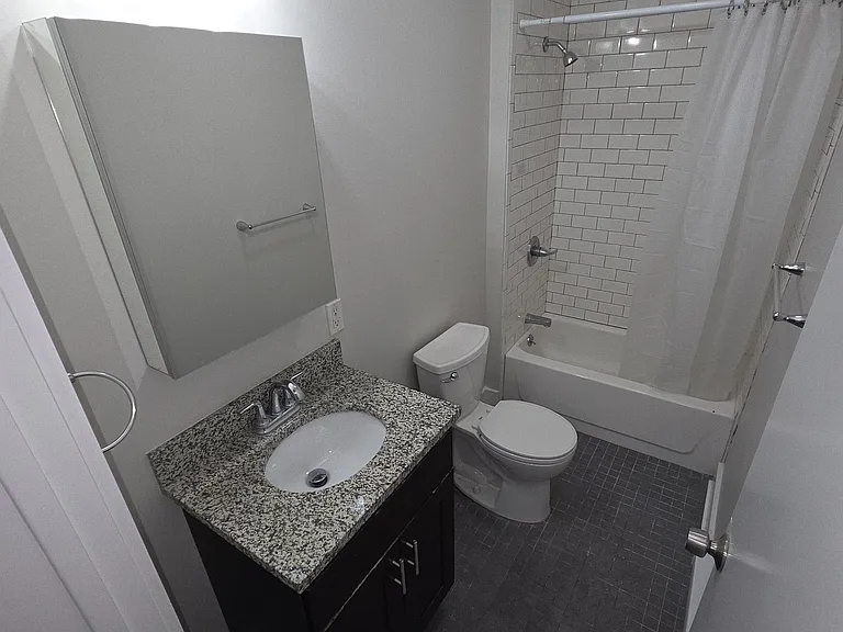 80 Newkirk St — Photo 17
