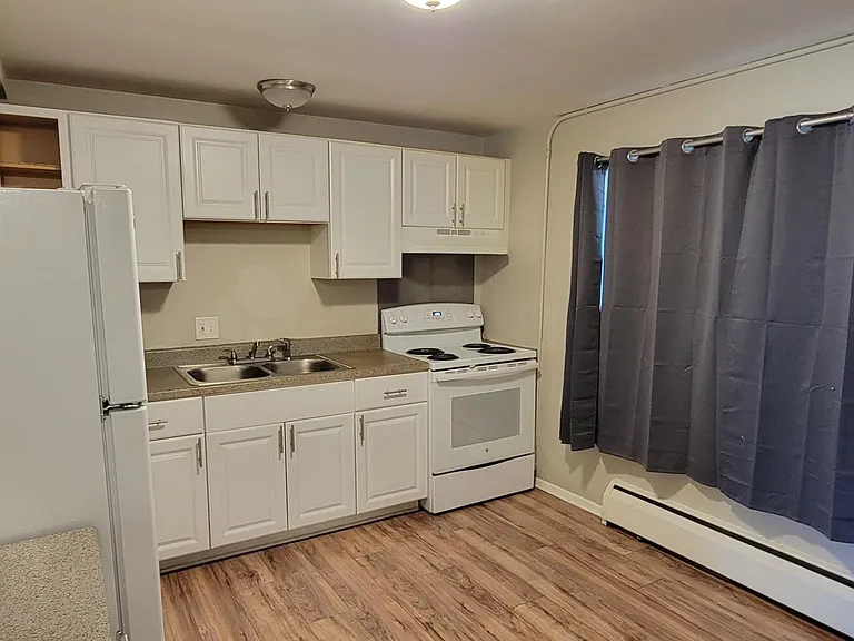 7095 W 13th Ave #3 — Photo 3