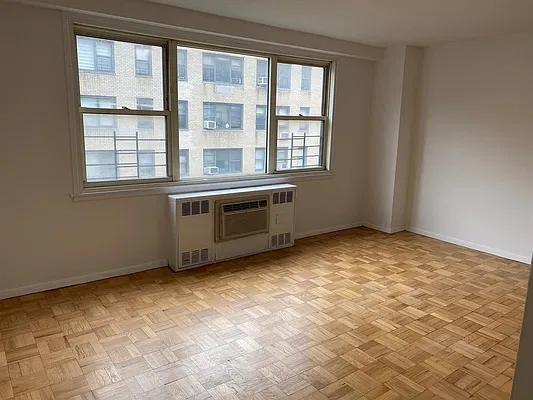 Rented by Hampshire Assets LLC | media 16