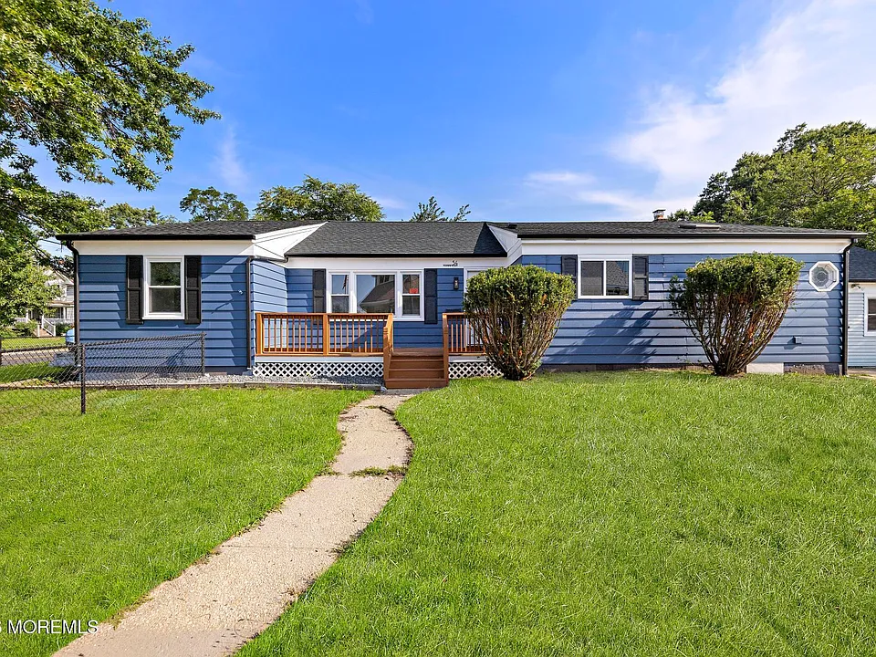 54 Manning Pl