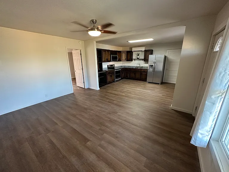 109 Leon St — Photo 11
