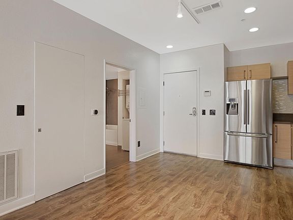 4th image of 1234 Wilshire Blvd APT 223