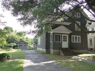 44 Cedar St, Oneonta, NY 13820