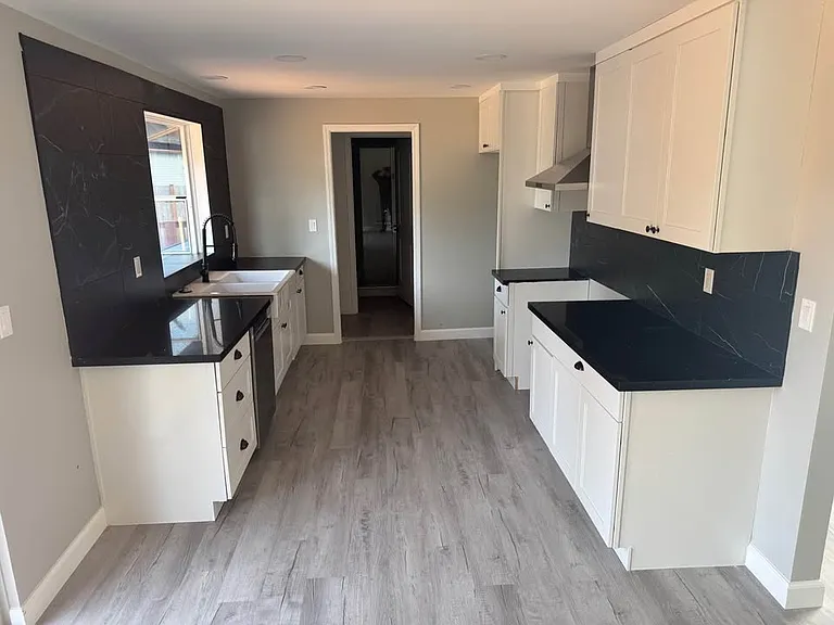 14616 Ash Way — Photo 6
