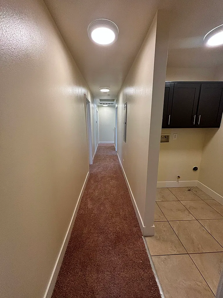 5 bed, 1820 sqft, $3,850 — Photo 4