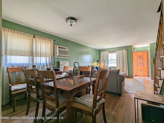 4th image of 3811 Hylan Blvd