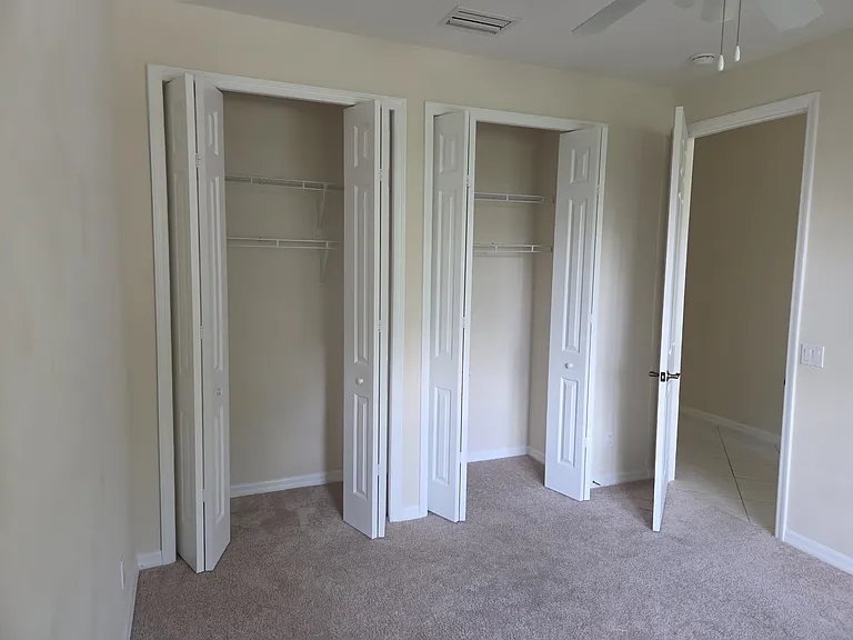 427 Pineapple Sq SW — Photo 13
