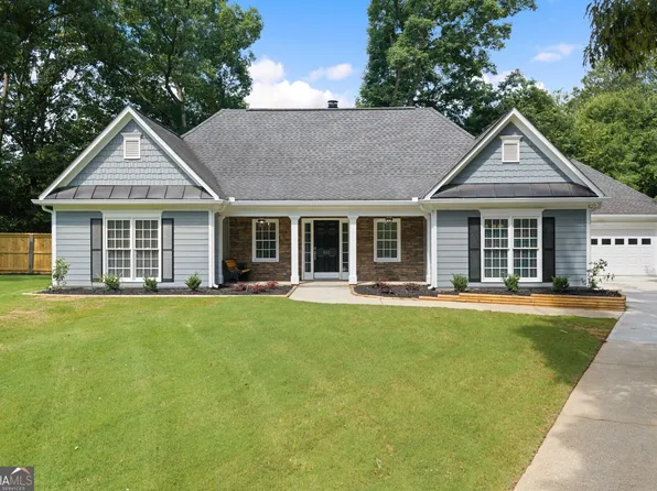 585 Rosewood Trl, Grayson, GA 30017