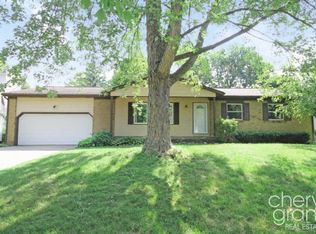 4218 Holyoke Dr SE, Grand Rapids, MI