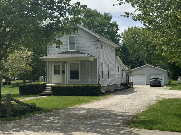 404 East St, Jonesville, MI 49250