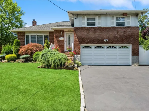 1420 Oakfield Avenue, Wantagh, NY 11793
