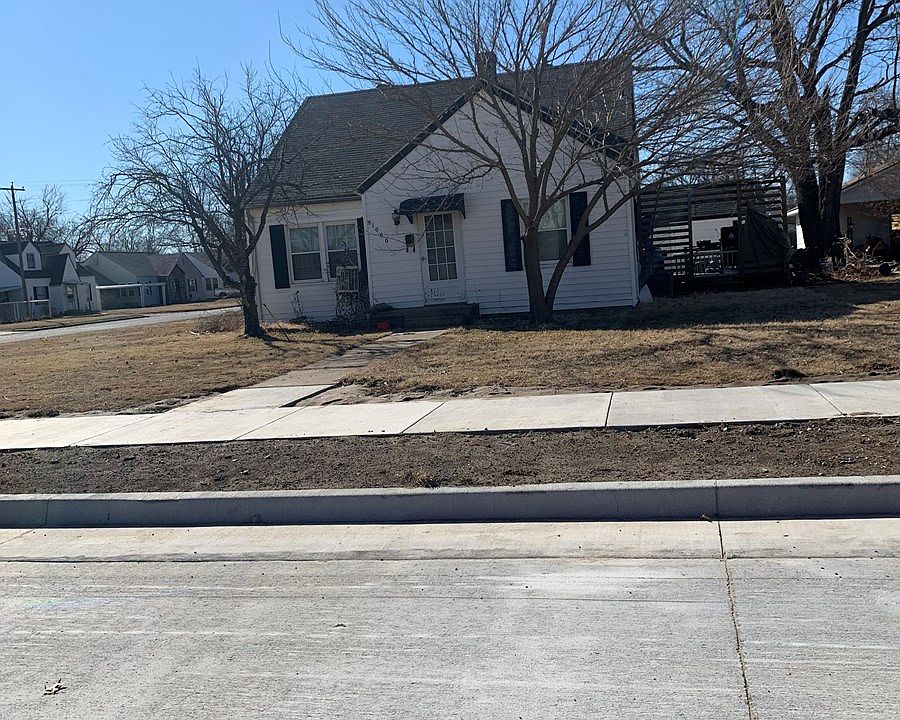 1st image of 1000 W Highland Ave