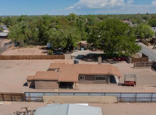 2215 Tapia Blvd SW, Albuquerque, NM 87105