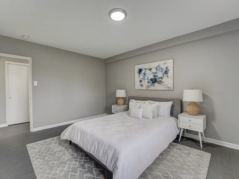 Woodbrook House Apartments — Photo 9