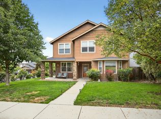 1719 Lithia Way, Talent, OR 97540