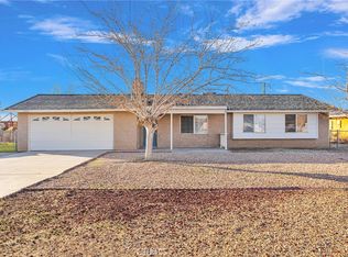 13046 Clallam Rd, Apple Valley, CA 92308
