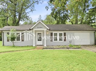 9064 Patrick Dr, Saint Louis, MO 63114