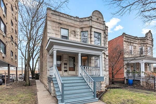 1st image of 104 N Kenilworth Ave APT 2