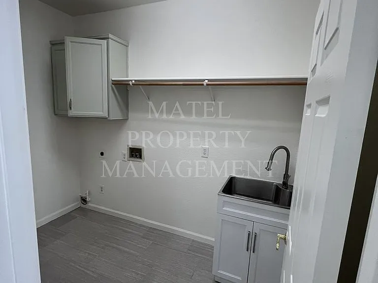 4333 Peninsula Dr — Photo 11