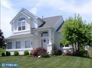 966 Hickory Ridge Dr, Chalfont, PA 18914