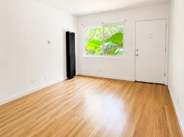 114 S Rampart Blvd APT 3, Los Angeles, CA 90057