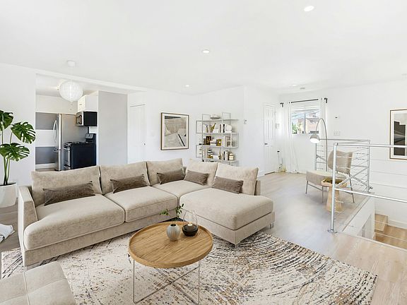 Living Room (virtually staged)