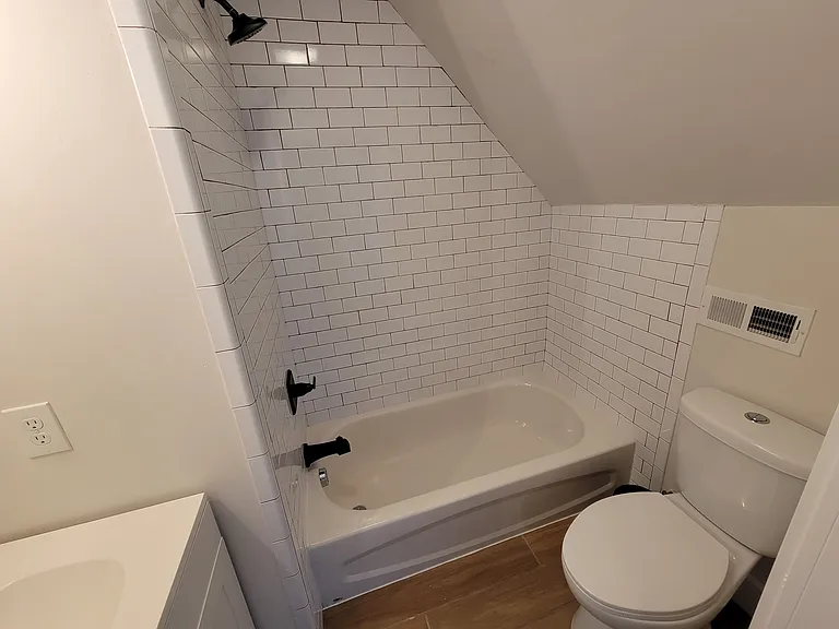 Second Floor Full Bathroom Tub & Shower