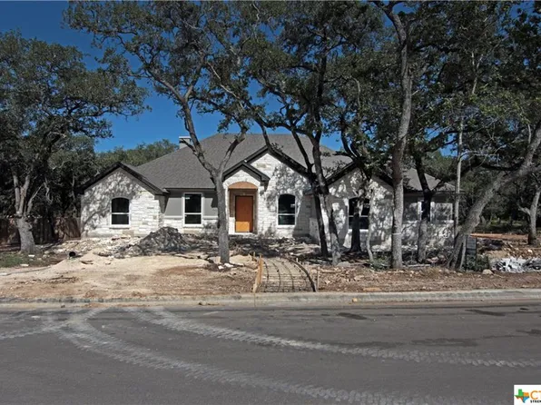 1614 Bosque Lago Dr, Morgans Point Resort, TX 76513