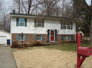 6766 Springvale Dr, Newburgh, IN 47630