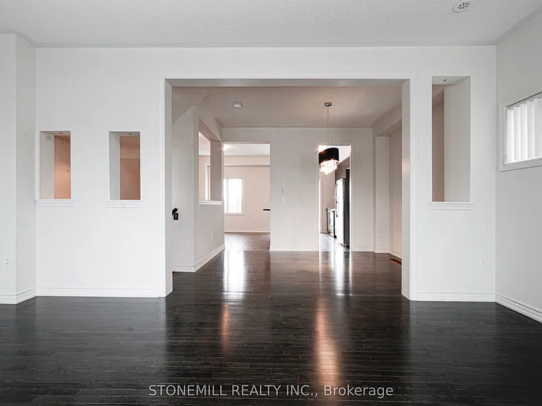 3130 Boxford Cres #5 — Photo 16