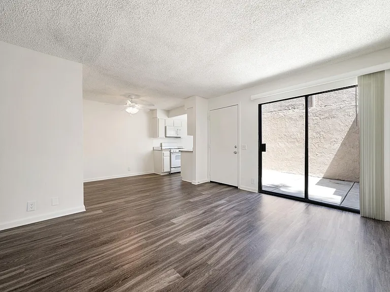 The Terrace Apartments — Photo 10