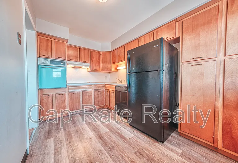26 S Hampton Rd #D — Photo 13