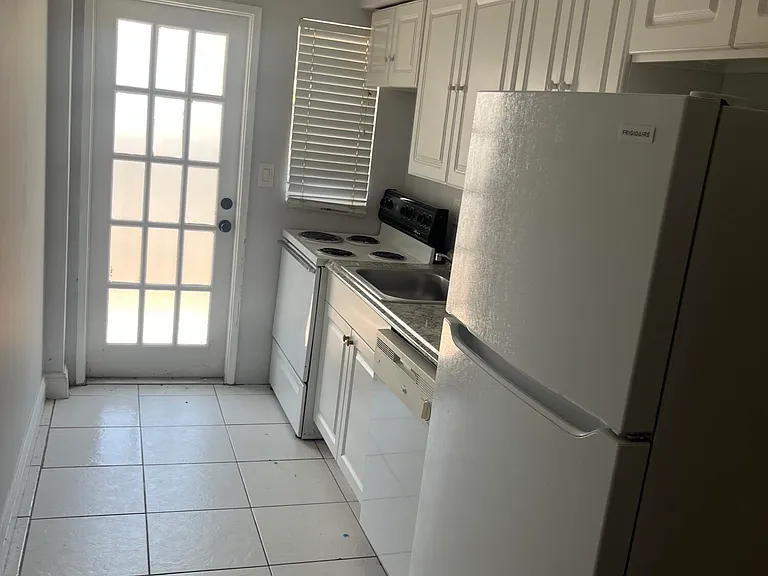 305 S Ocean Blvd W #WEST — Photo 4