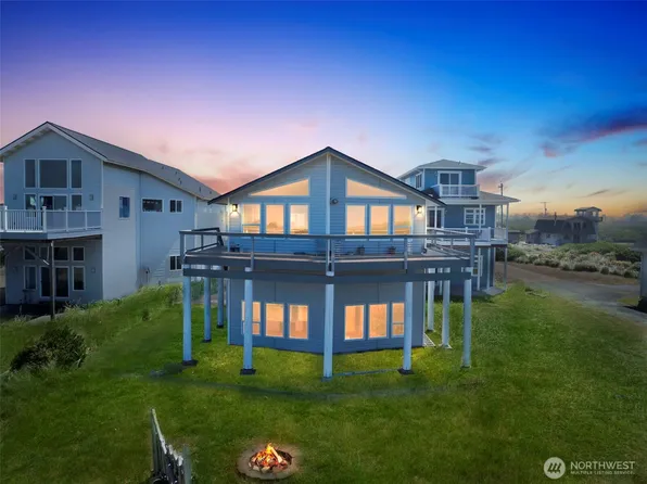 983 S Sand Dune, Ocean Shores, WA 98569
