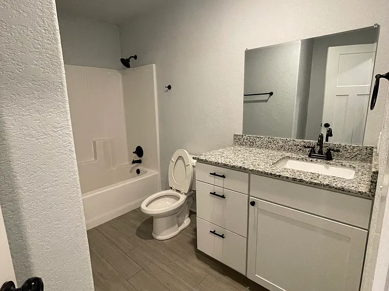 218 S Mock St #3 — Photo 8