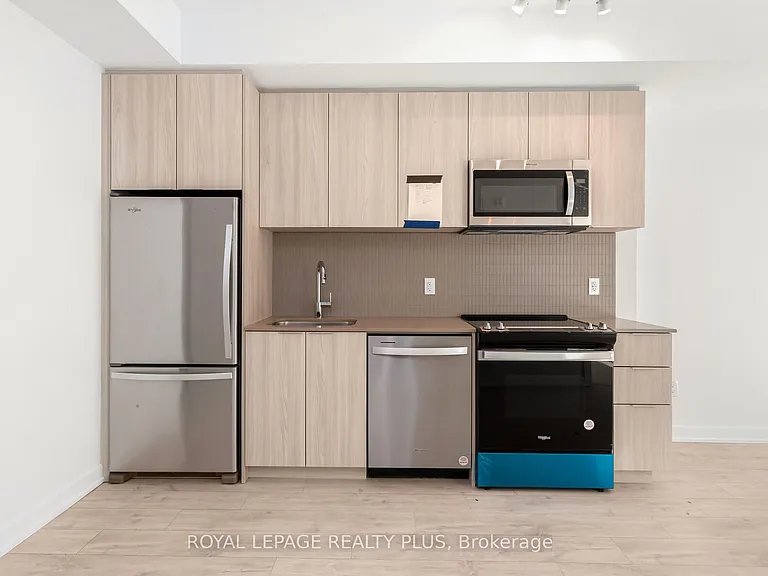760 Whitlock Ave #303 — Photo 6