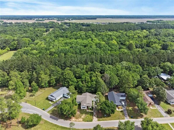 10200 March Pointe Dr, Theodore, AL 36582