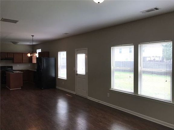 4th image of 4322 Violet Way Ct