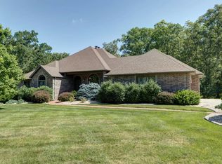 9257 E Riverview Dr, Rogersville, MO 65742