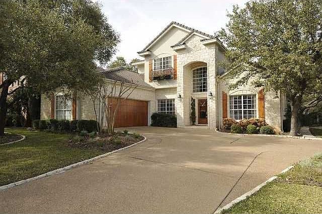 1st image of 4 Glen Rock Dr
