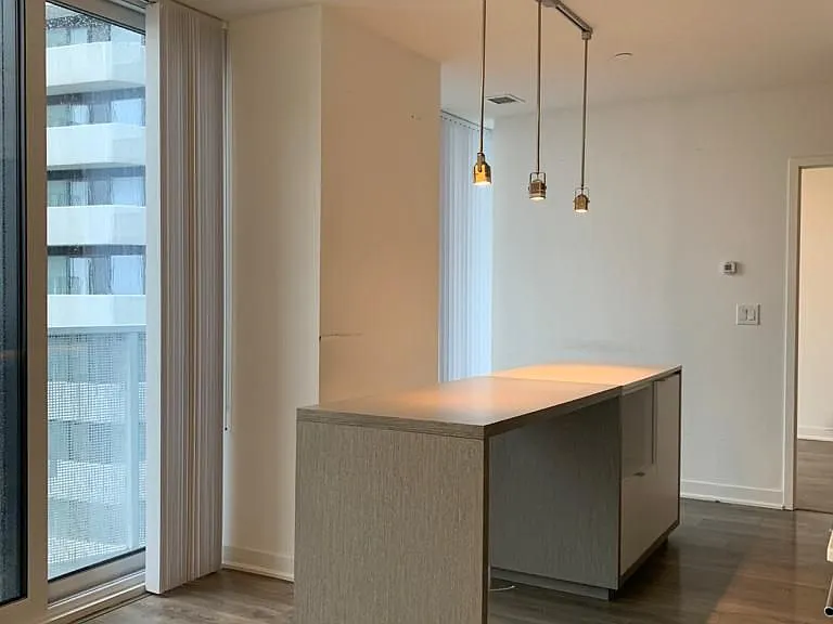 88 Harbour St #3910 — Photo 2
