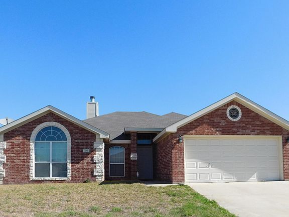 3rd image of 309 Leo Ln