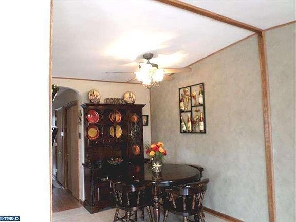 3rd image of 7804 Lorna Dr
